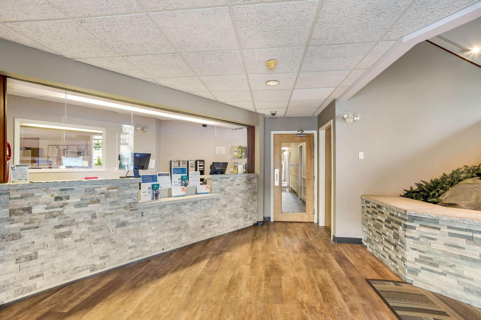 Quality Inn & Suites Gorham Exteriér fotografie