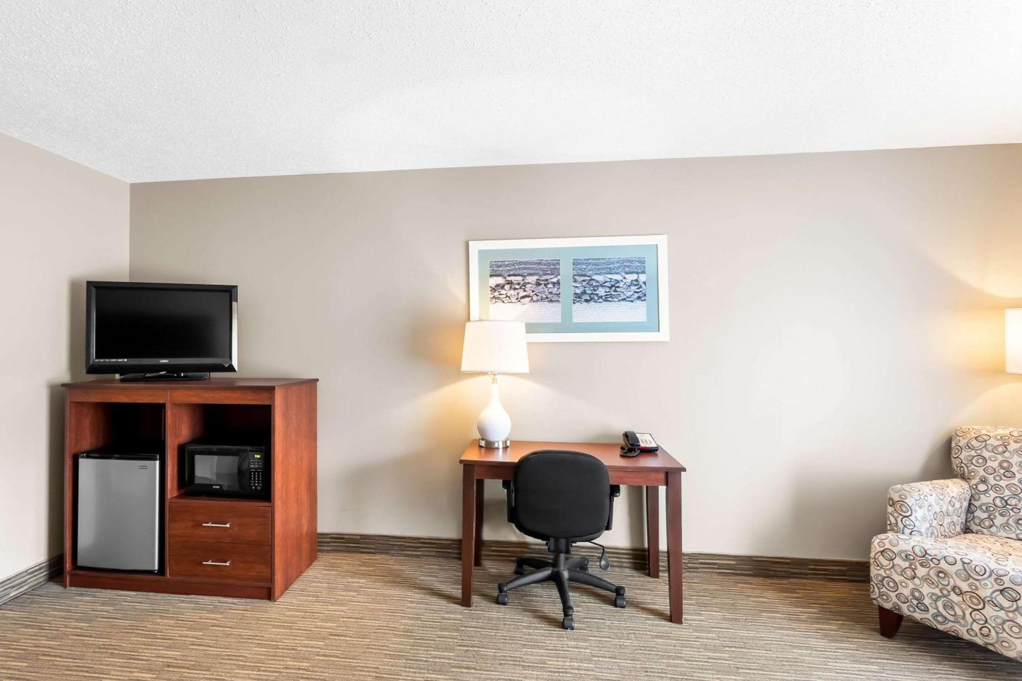 Quality Inn & Suites Gorham Exteriér fotografie