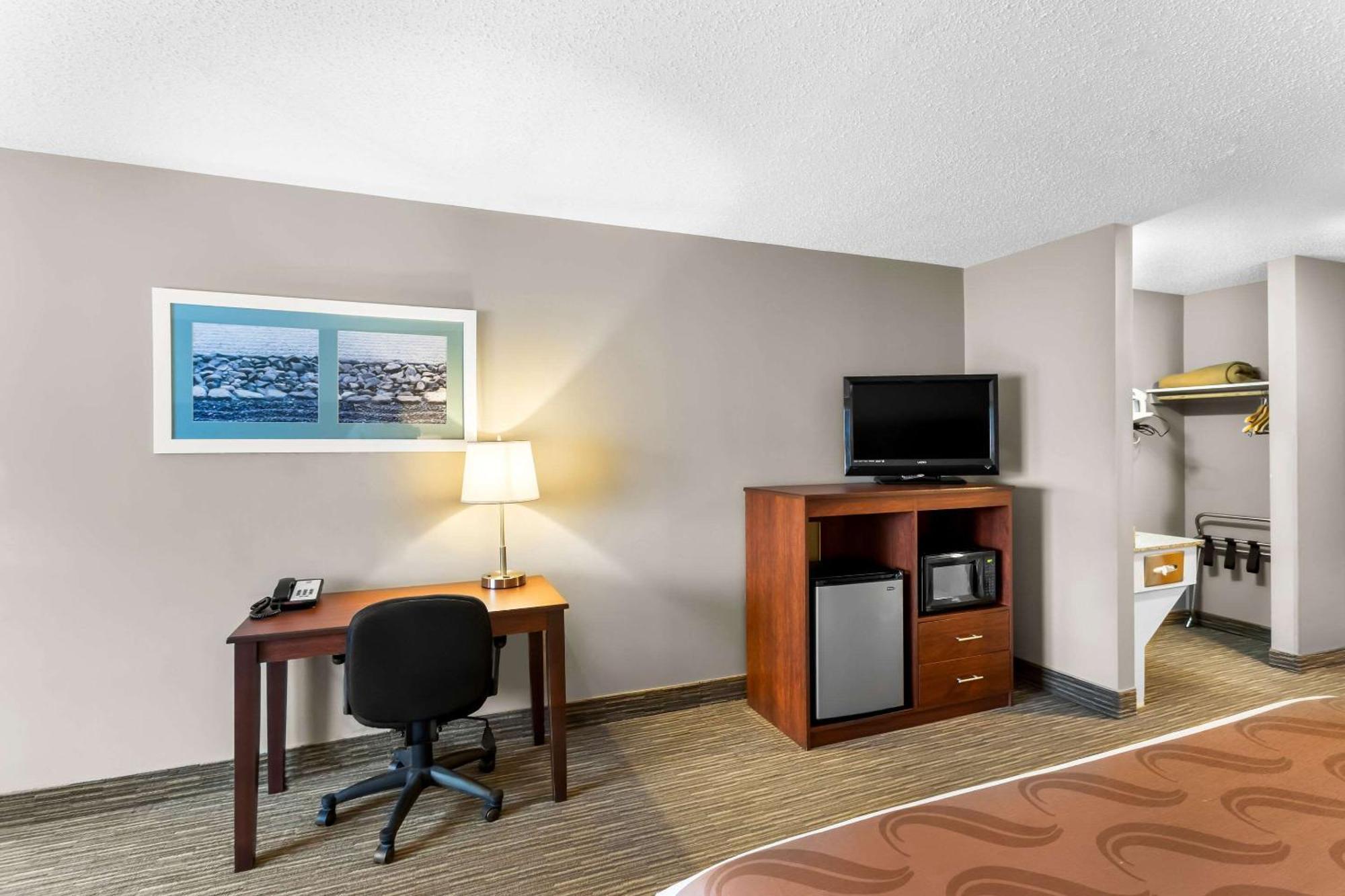Quality Inn & Suites Gorham Exteriér fotografie